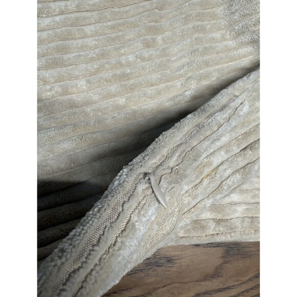 Throw Pillow Covers 12x20” Set of 2 Decorative Soft Beige Corduroy Zipper New - Picture 5 of 7
